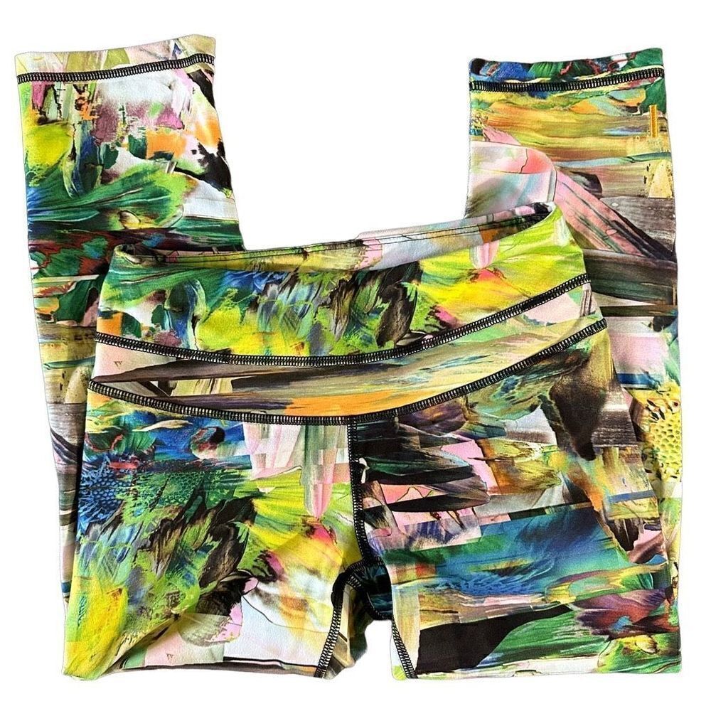 Lucy hatha capri leggings size xs